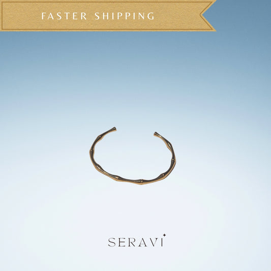 Adjustable Minimalist Gold Bracelet